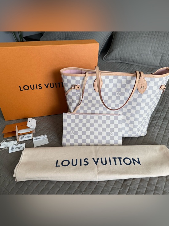 Louis Vuitton Handbags - Louis Vuitton Damier Azur Neverfull MM